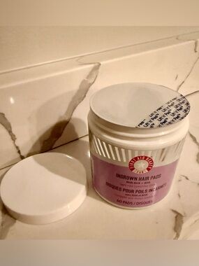 First Aid Beauty Ingrown Hair Pads - UNOPENED